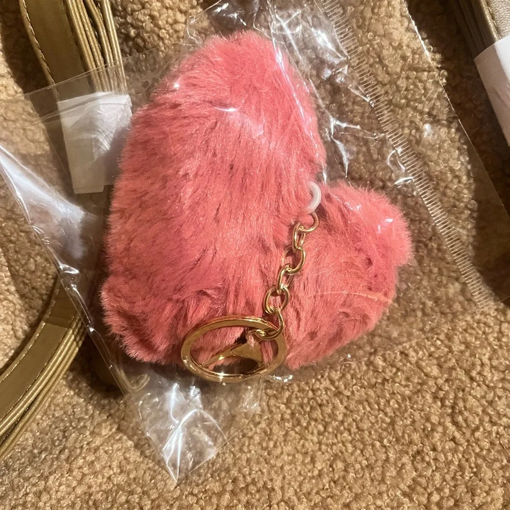 Cute Brown Cat Plush Backpack with Heart Bag Charm - Picture 5 of 6